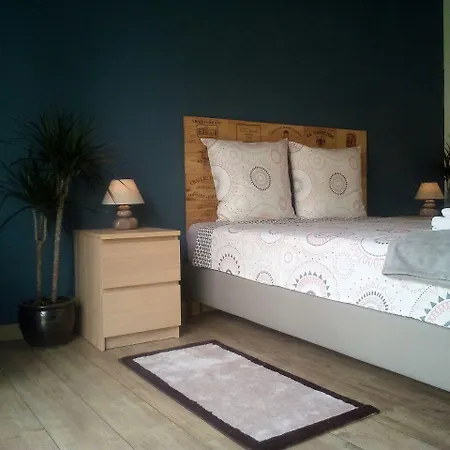Hotes De B&B 리부른
